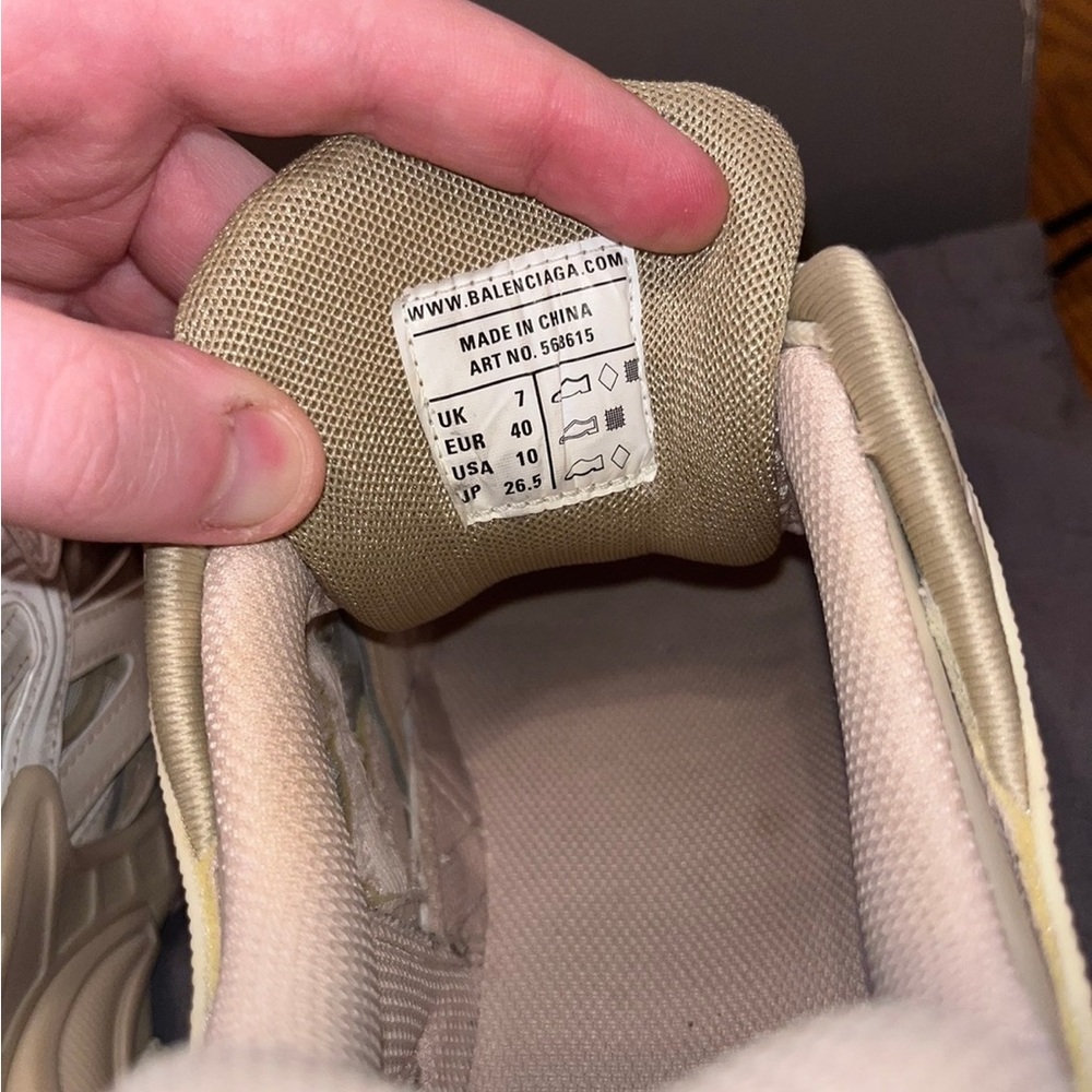 Balenciaga Track 2 Sneaker - Picture 8 of 8